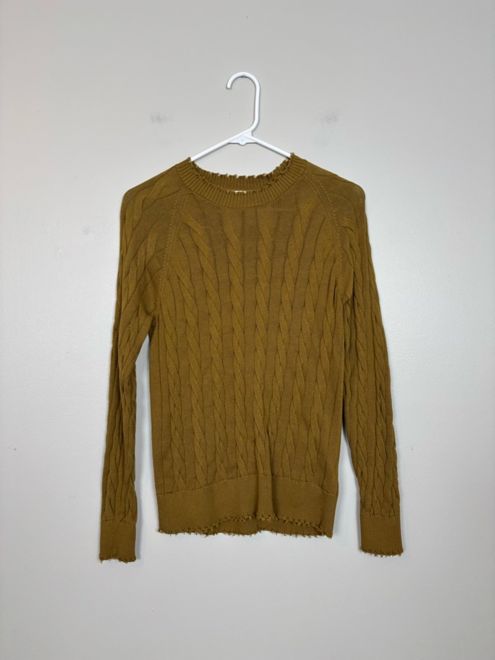 Evereve Sweater Womens Medium Cable Knit Long Sleeve Fringe in Green